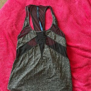 Lululemon mesh tank